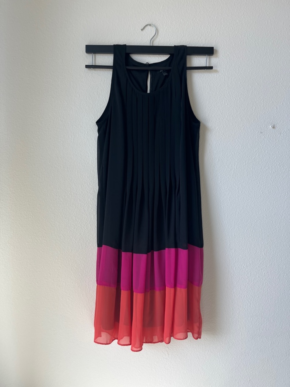 Apt. 9 Black Sleeveless Dress with Pink and Coral Colorblock Hem